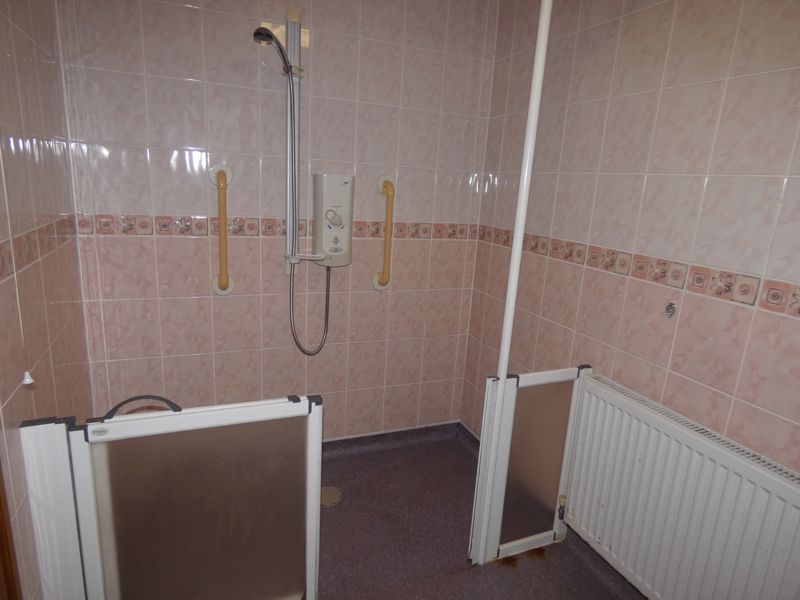 Ground Floor Wet Room- click for photo gallery
